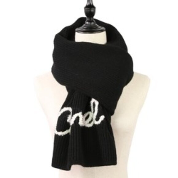 CHANEL Costume Pearl Logo Embroidery Cashmere Scarf/Shawl - Picture 4 of 7